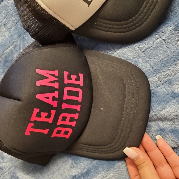 BRAND NEW TEAM BRIDE HATS - Picture 2 of 2